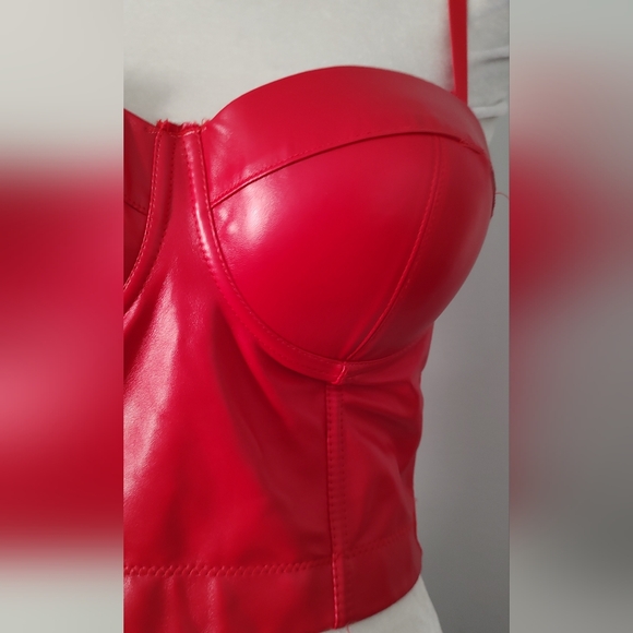Bustier women faux leather color red style Gothic adjustable straps New L /XL - Picture 4 of 16